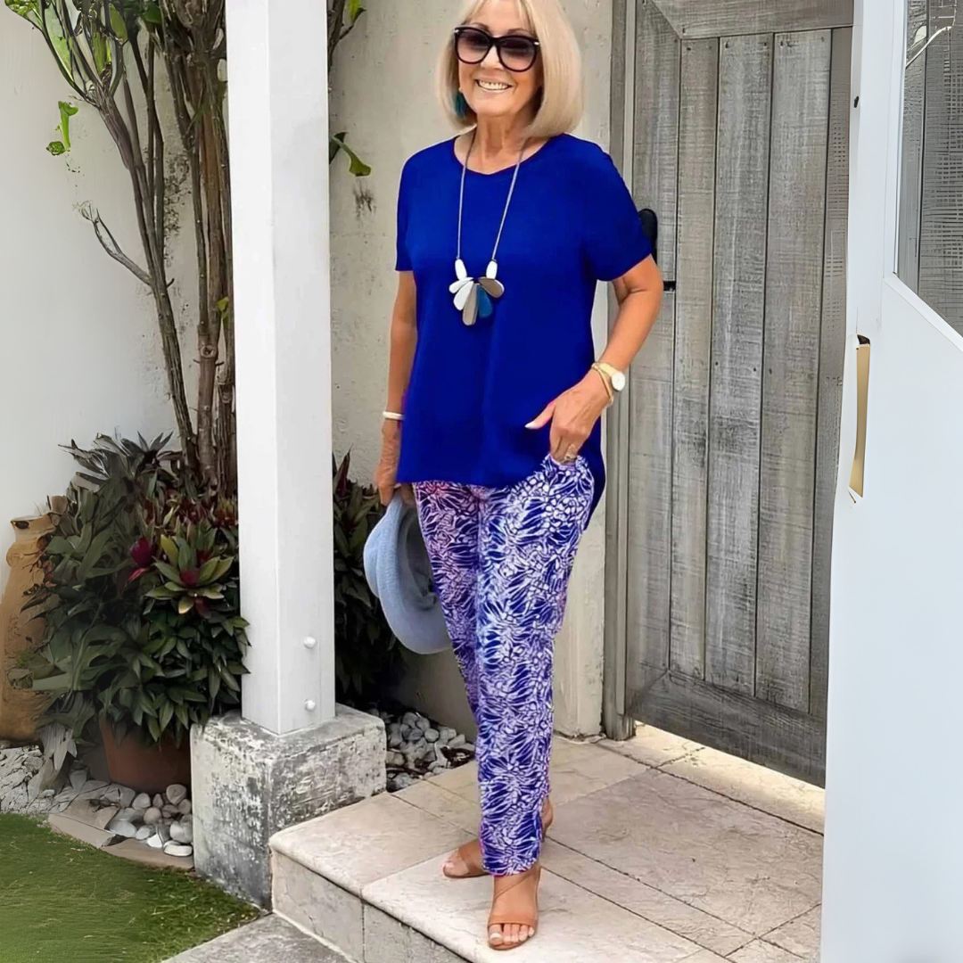 Elegant two-piece set with a beautifully shaped fit